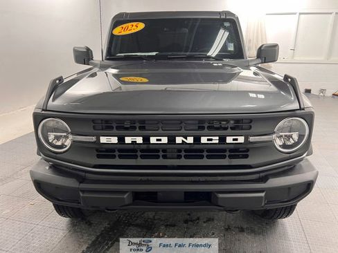 Used 2025 Ford Bronco Big Bend AWD/4WD image 2