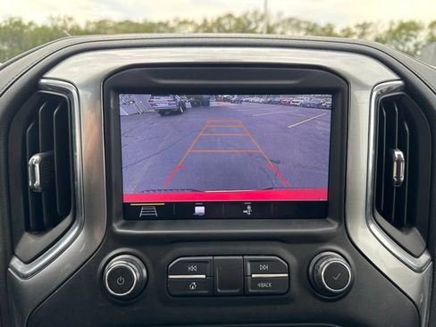 Used 2019 Chevrolet Silverado 1500 LT w/ All-Star Edition AWD/4WD image 17