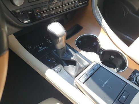 Used 2022 Lexus RX 350 FWD w/ Premium Package image 34