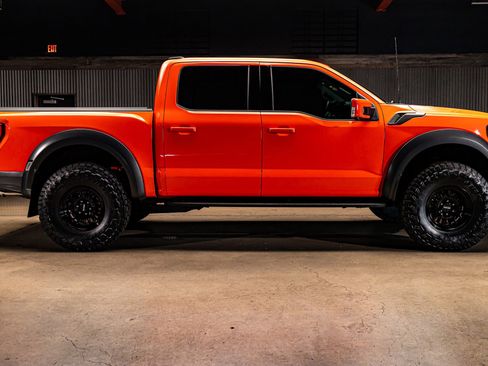 Used 2022 Ford F150 Raptor w/ Convenience Package image 11