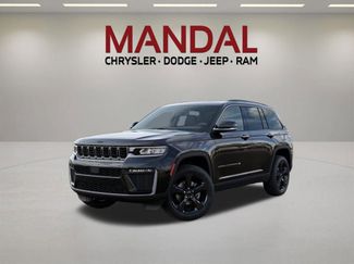 New 2026 Jeep Grand Cherokee Limited w/ Limited Altitude Package RWD video 1