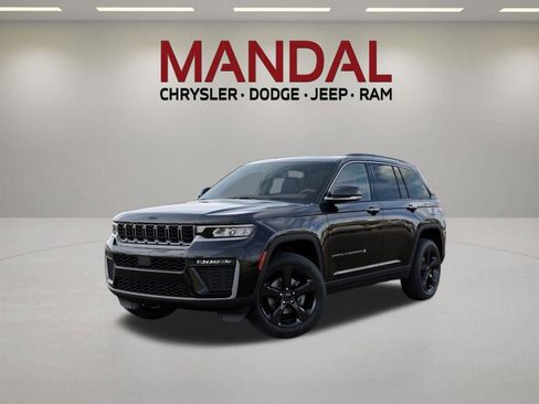 New 2026 Jeep Grand Cherokee Limited w/ Limited Altitude Package RWD image 1
