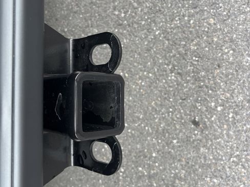 New 2025 Jeep Gladiator Mojave w/ Convenience Group image 16