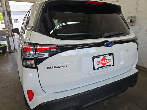 Used 2025 Subaru Forester Premium w/ Convenience Package #1 AWD/4WD image 28