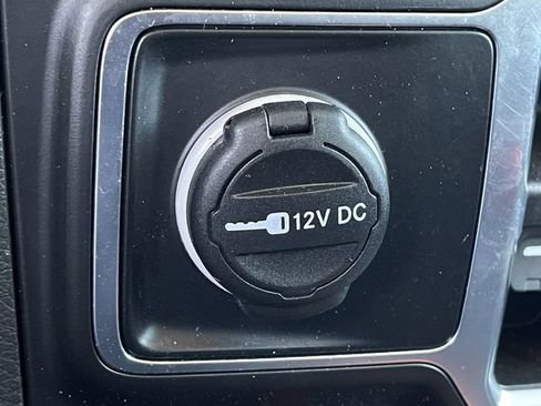 Used 2023 Jeep Wrangler Unlimited Rubicon 4xe AWD/4WD image 22