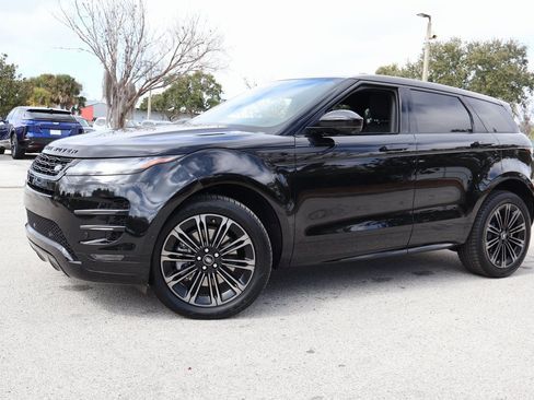 Used 2026 Land Rover Range Rover Evoque Dynamic SE image 1