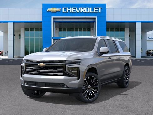 New 2026 Chevrolet Suburban High Country AWD/4WD image 6
