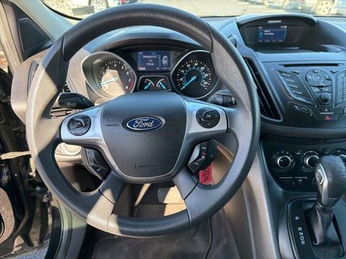 Used 2014 Ford Escape S image 17