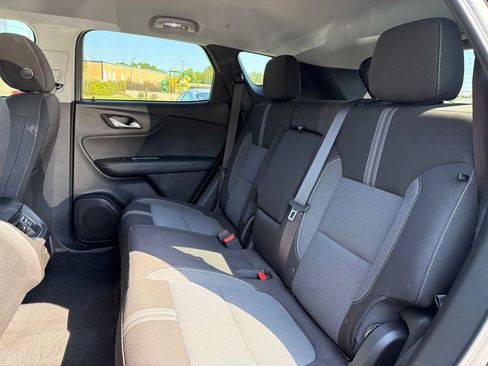Used 2024 Chevrolet Blazer LT w/ Convenience Package FWD image 27