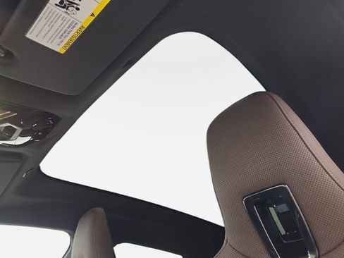 Used 2023 BMW iX xDrive50 w/ Convenience Package image 27