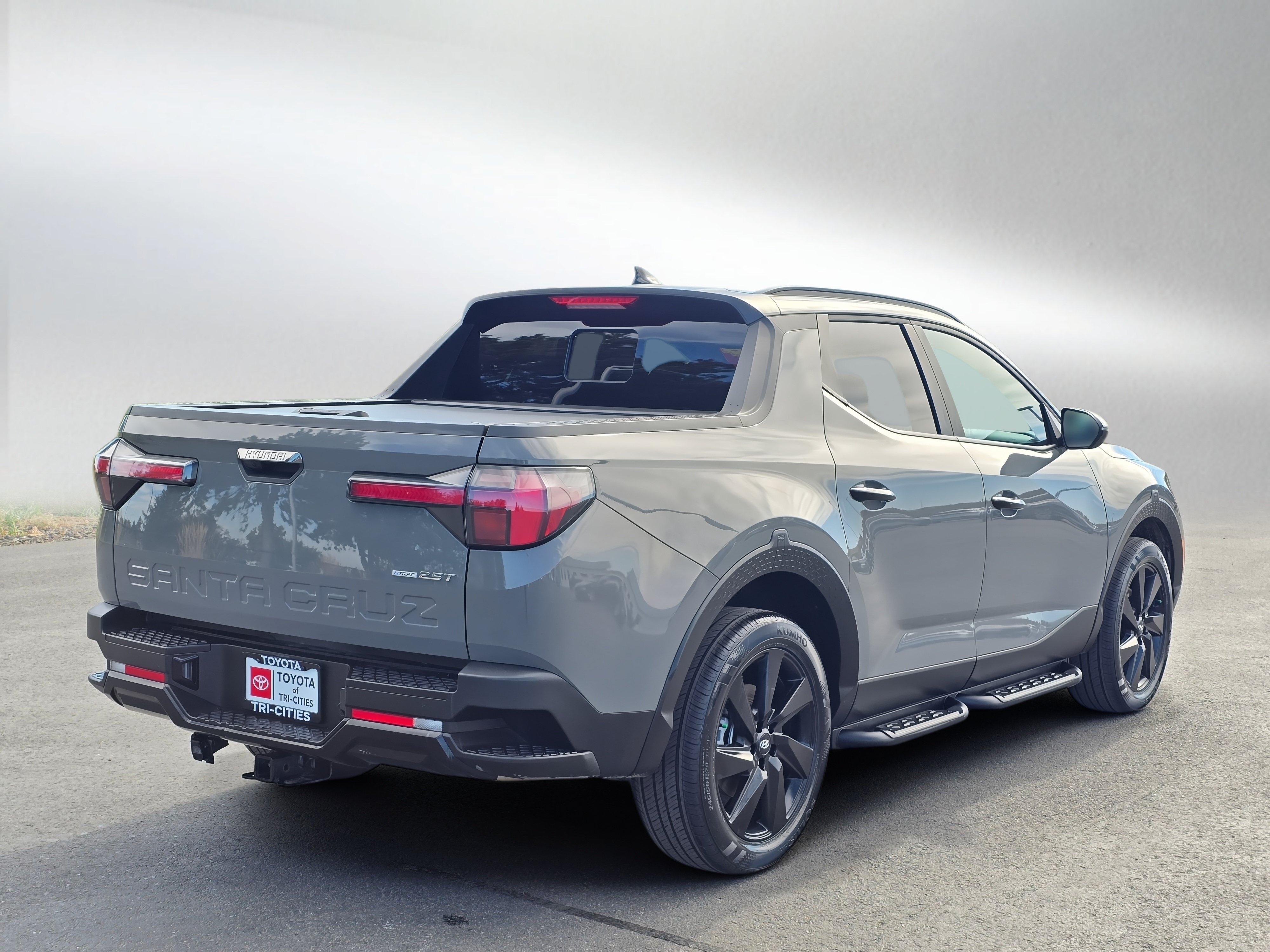 Used 2024 Hyundai Santa Cruz Night AWD/4WD image 5