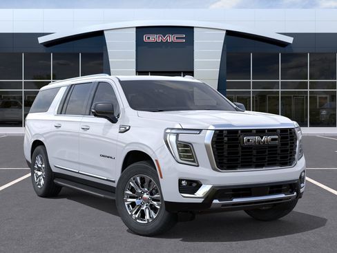 New 2026 GMC Yukon XL Denali w/ Advanced Technology Package AWD/4WD image 7