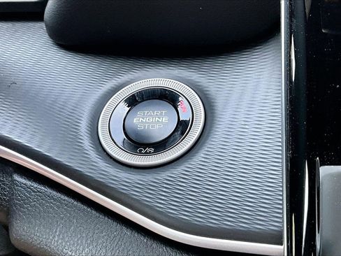 New 2026 Jeep Grand Cherokee Laredo RWD image 23