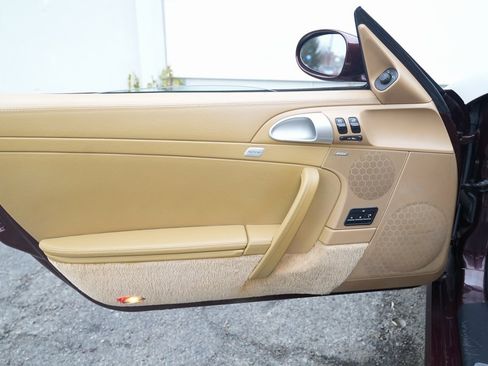 Used 2006 Porsche 911 Carrera 4 image 23