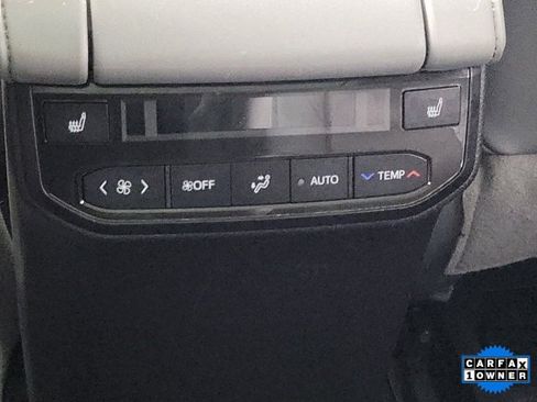 Used 2021 Toyota Highlander Platinum image 24