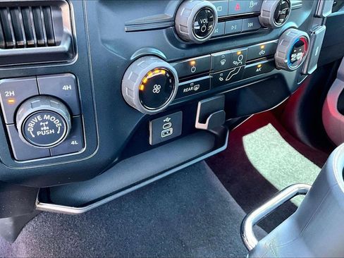 Used 2025 Ford F150 XL AWD/4WD image 17