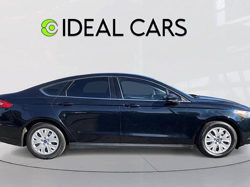 Used 2014 Ford Fusion S image 4