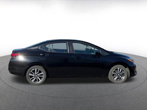 Used 2025 Nissan Versa SV FWD image 14