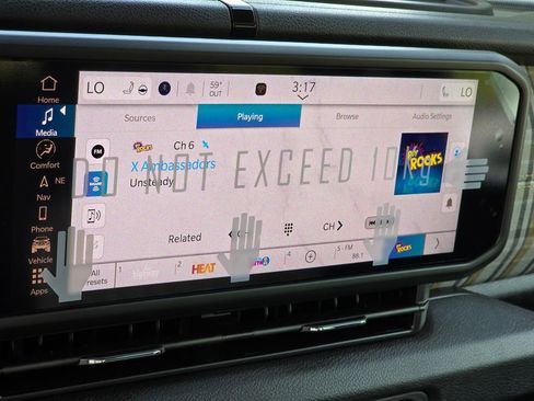 New 2026 Jeep Gladiator Sport AWD/4WD image 31