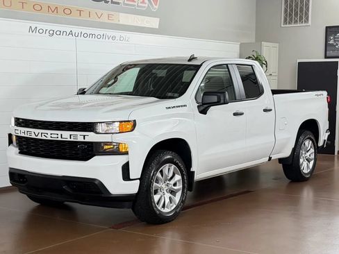 Used 2021 Chevrolet Silverado 1500 Custom w/ LPO, Dark Essentials Package AWD/4WD image 8