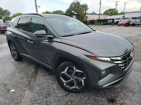 Certified 2022 Hyundai Tucson Limited FWD image 1