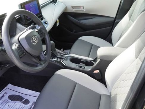 Used 2023 Toyota Corolla LE FWD image 19