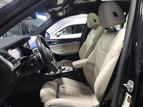 Used 2024 BMW X3 M40i image 2