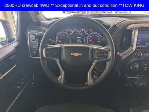 Used 2022 Chevrolet Silverado 2500 LT AWD/4WD image 15