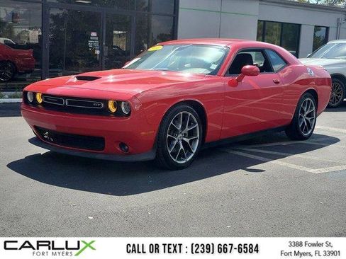 Used 2022 Dodge Challenger GT image 3