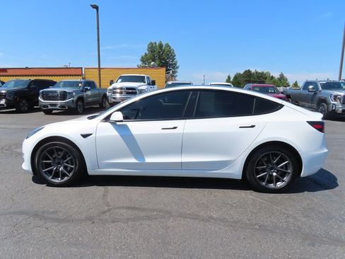 Used 2021 Tesla Model 3 Long Range AWD/4WD image 4