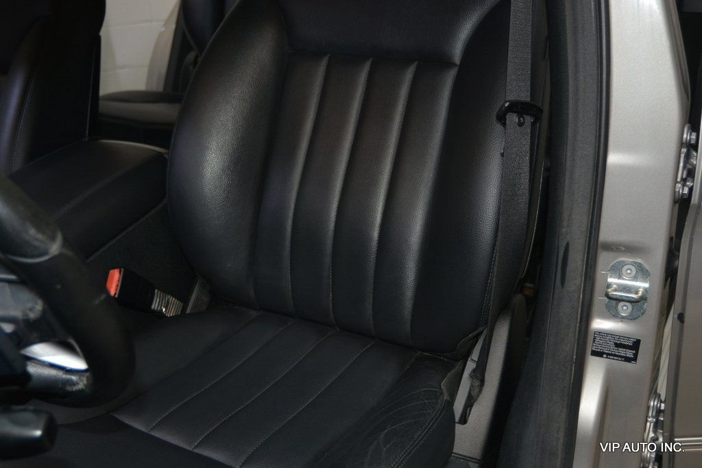 Used 2009 Mercedes-Benz R 320 BlueTEC 4MATIC image 15