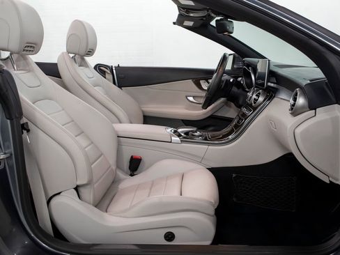 Used 2018 Mercedes-Benz C 300 4MATIC Cabriolet image 19
