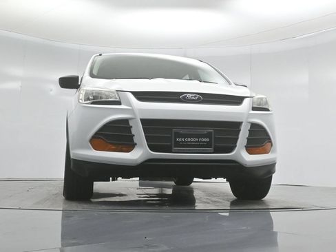 Used 2014 Ford Escape S FWD image 42