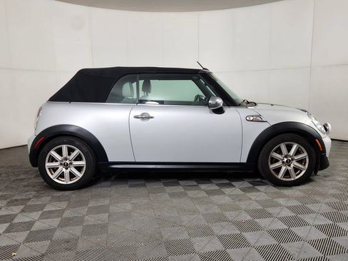 Used 2013 MINI Cooper S FWD image 8