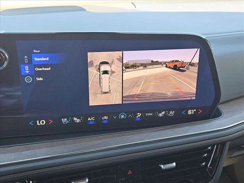 New 2026 Chevrolet Suburban High Country image 13