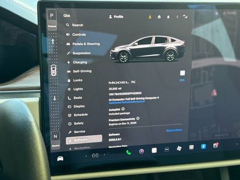 Used 2023 Tesla Model X AWD/4WD image 34