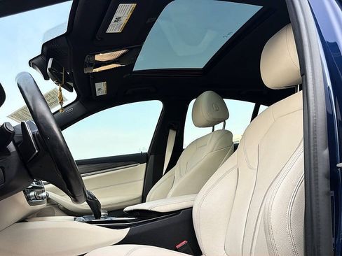 Used 2019 BMW 540i w/ M Sport Package RWD image 5