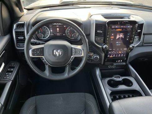 Used 2025 RAM 1500 Big Horn AWD/4WD image 12