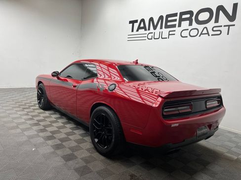 Used 2015 Dodge Challenger R/T Plus RWD image 8