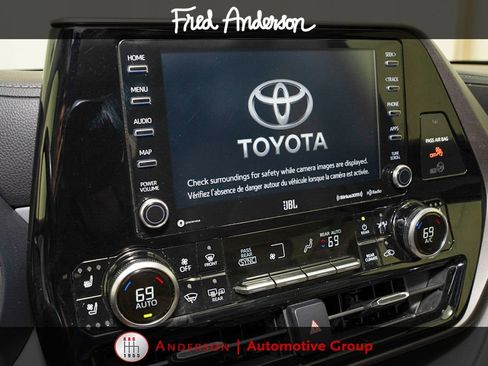 Used 2021 Toyota Highlander Limited AWD/4WD image 15