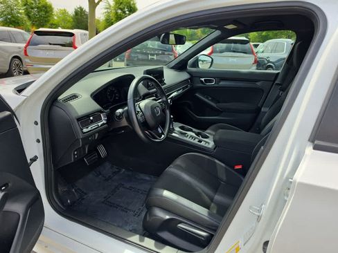 Used 2022 Honda Civic Sport image 10
