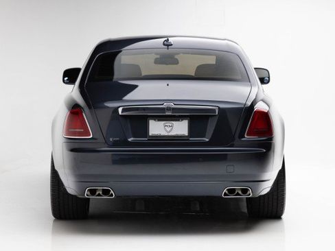 Used 2010 Rolls-Royce Ghost image 7