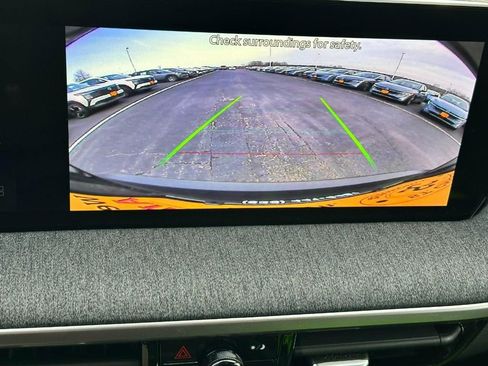 New 2026 Nissan Kicks SV image 14