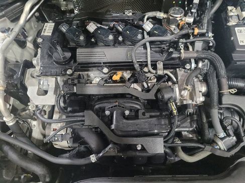 Used 2024 Toyota Corolla LE image 30