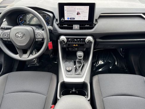 Certified 2025 Toyota RAV4 LE image 17