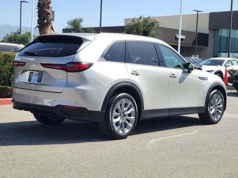 New 2026 MAZDA CX-90 3.3 Turbo w/ Preferred Package AWD/4WD image 4