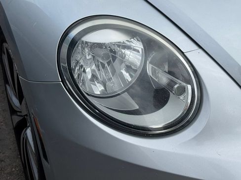 Used 2012 Volkswagen Beetle 2.5 FWD image 13