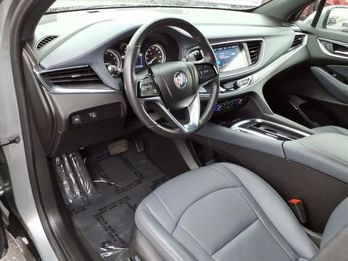 Used 2024 Buick Enclave Essence w/ Sport Touring Edition FWD image 3