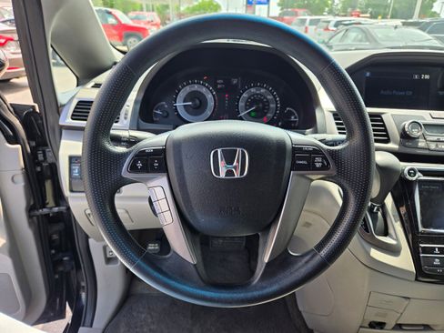Used 2016 Honda Odyssey EX image 6
