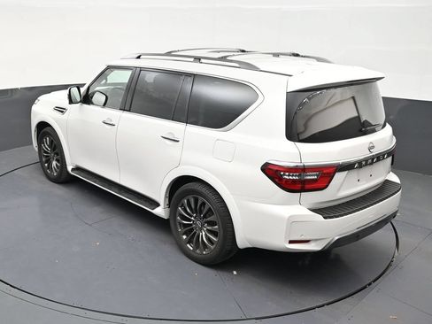 Used 2023 Nissan Armada Platinum w/ Captain's Chairs Package RWD image 14